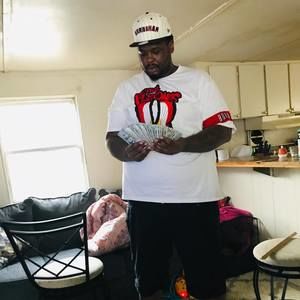 Meet your Posher, Dee